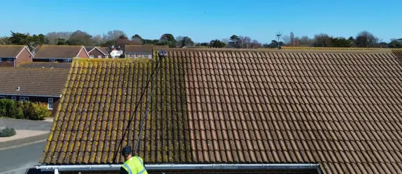 Roof cleaning a healthcare centre in Watlington